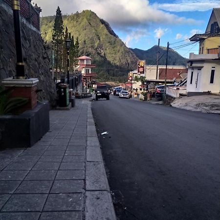 Lusman Homestay Bromo Ngadisari エクステリア 写真